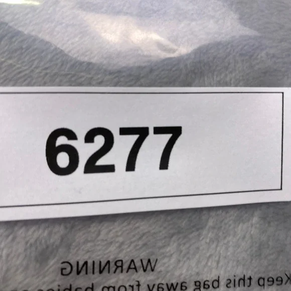 Lululemon Dance‎ Studio Crop Green Striped Athletic Jogger Pants Size 2 Fits 24" - Picture 10 of 10